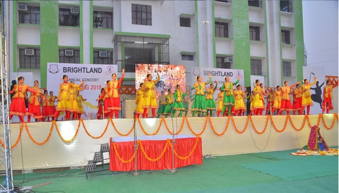 Brightland school lucknow